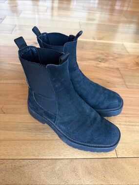 Sam Edelman lug boots